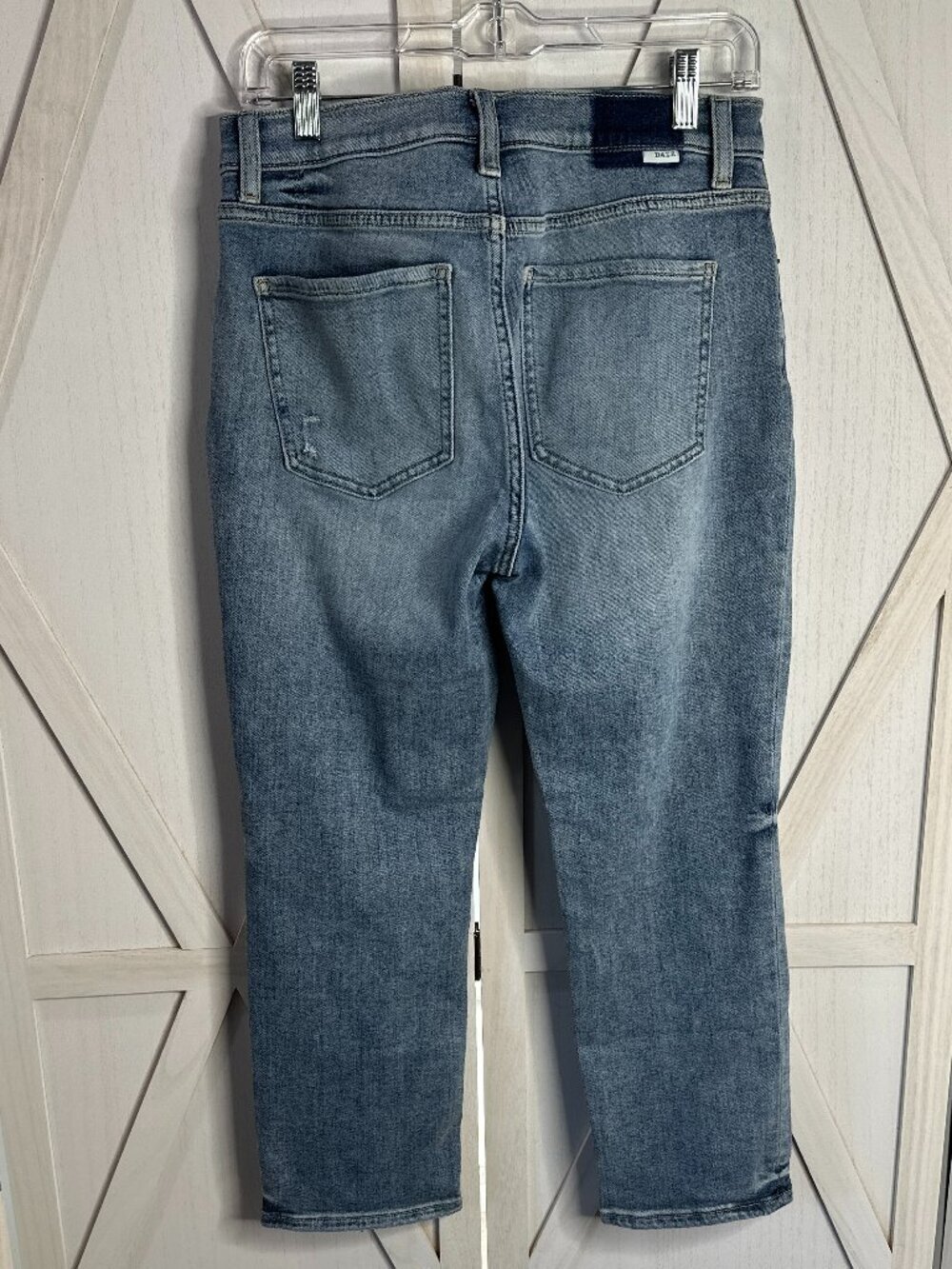 Daze Denim Distressed Straight Leg Jeans 29P Fresh Light Wash - Picture 2 of 8